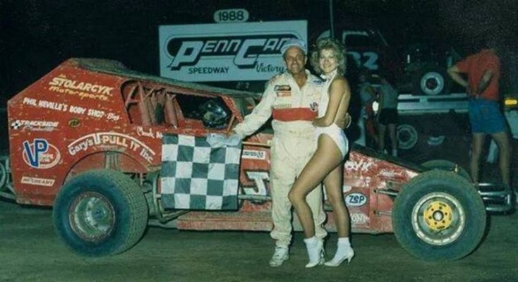 Trophy Girl 15.jpg