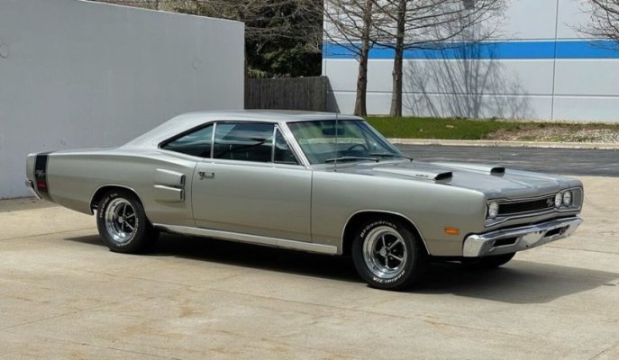 714 '69 HEMI Coronet RT 1.jpg