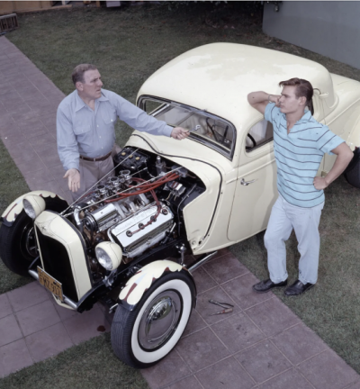 0000 William Bendix & Wesley Morgan (as Chester & Junior Riley) from the Life of Riley TV series.png