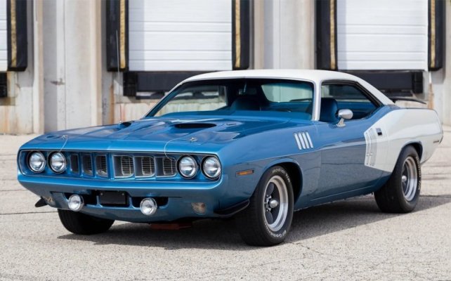 mf_plymouthbarracuda_-13.jpg