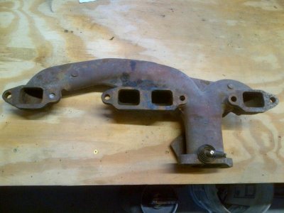 exhaust manifold.jpg