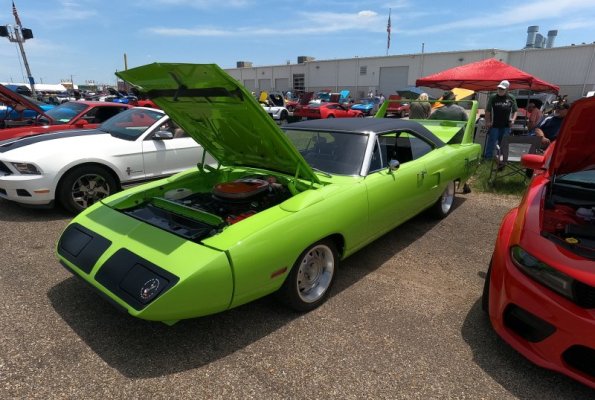 HEMI Superbird Matt's 6-4-22 (2).JPG