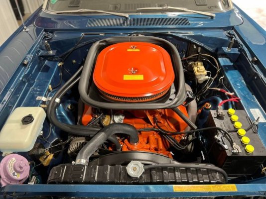 000 1969.5 Plymouth road runner 440 6 BBL (4).jpg