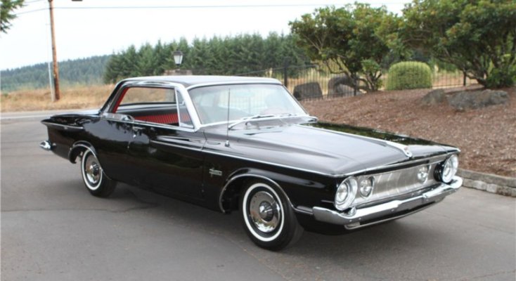 5-most-legendary-muscle-cars-to-ever-don-plymouth-badges_1.jpg