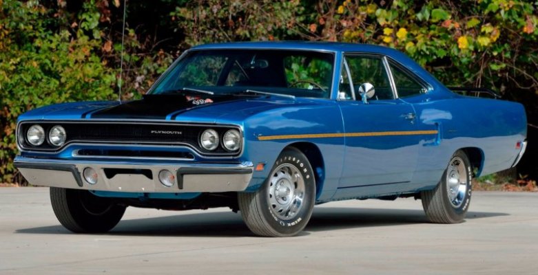 5-most-legendary-muscle-cars-to-ever-don-plymouth-badges_17.jpg