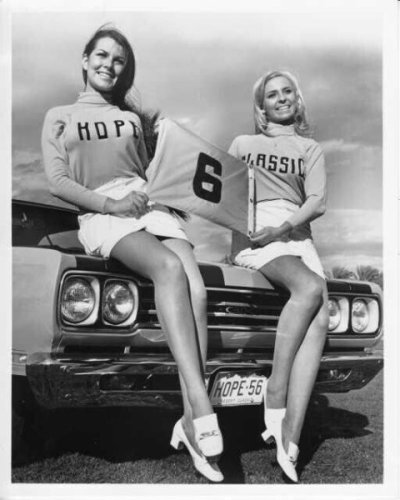 000000 1969 Plymouth GTX Bob Hope Classic Hole in 1 Prize Press Photo.jpg