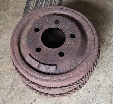 Brake drums.jpg