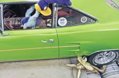 1970-plymouth-road-runner-on-dyno[1].jpg