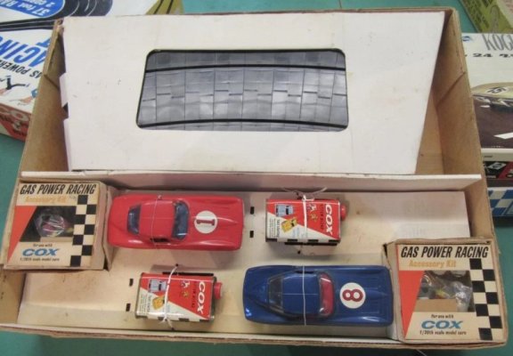 COX Gas Powered Road Racing Set c1964 (2).jpg