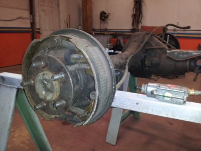 narrow_1.jpg narrow_1.jpg