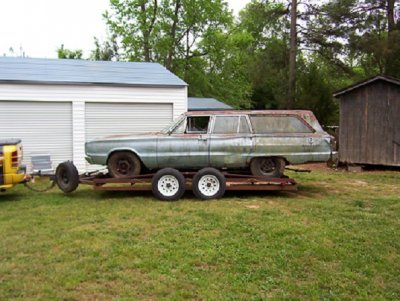 1967 coronet wagon 002.JPG