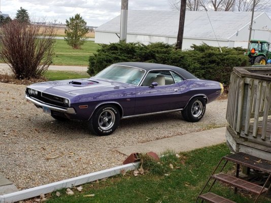 '72 Challenger.jpg