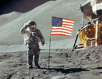 Nasa Apollo 11 Buzz Aldren salute.jpg