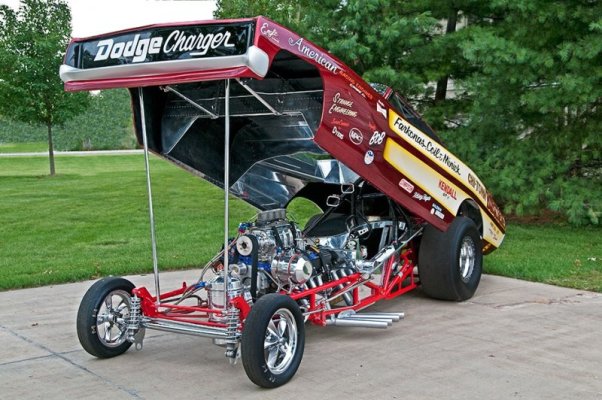 Chi-Town Hustler Dodge Charger Funny Car (2).jpg