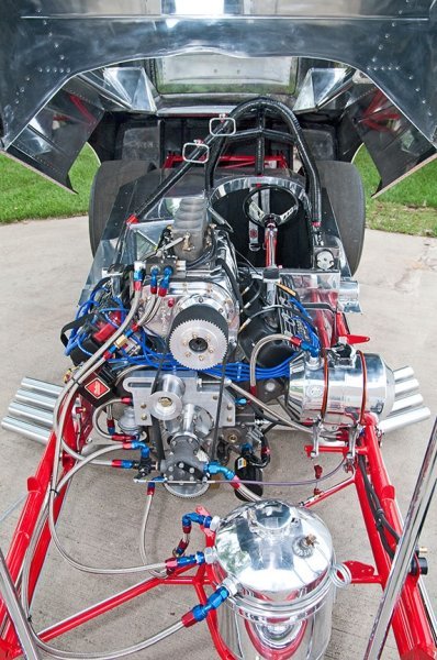 Chi-Town Hustler Dodge Charger Funny Car (3).jpg