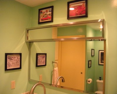 bathroom1319.jpg