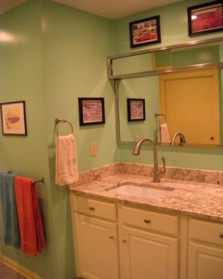 bathroom1312[1].jpg