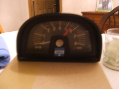 hood tach 006.jpg