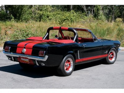 mufp_0711_02_z+1965_mustang_convertible+rear[1].jpg