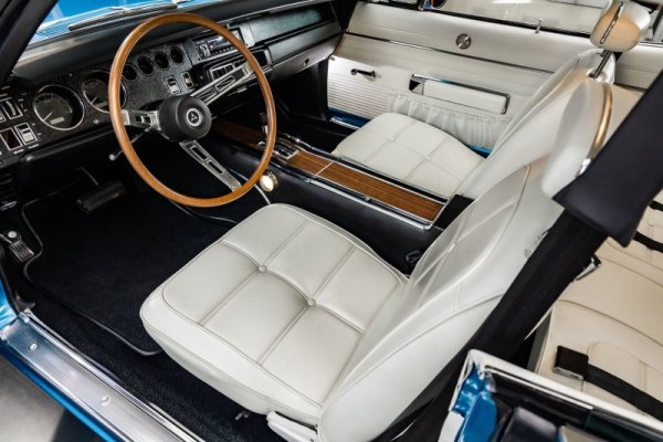 '69 Dodge Charger RT 8.jpg