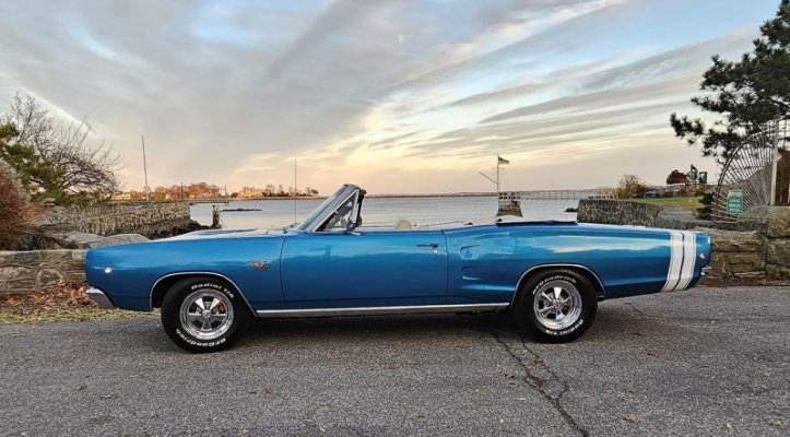 '68 Dodge Coronet RT Convertible.jpg