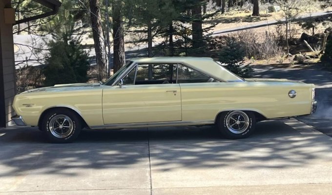 520 '67 Plymouth Belvedere GTX.jpg