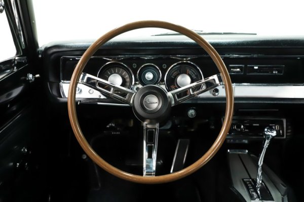 '68 Plymouth Barracuda Formula S (07).jpg