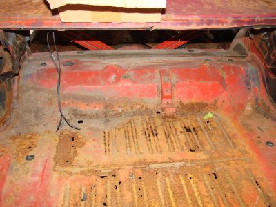 69roadrunnerfourspeed 088.jpg