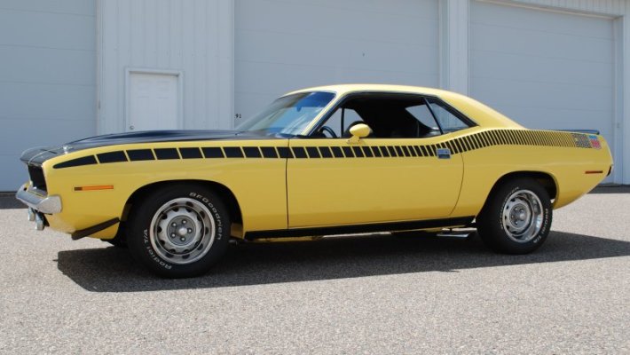 Plymouth '70 'Cuda AAR 340 Six-Barrel.jpg