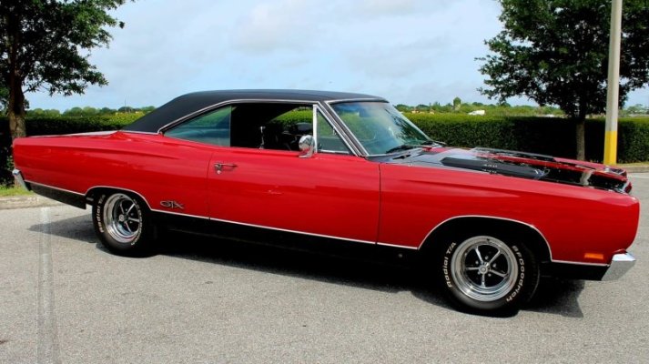 524 '69 Plymouth GTX.jpg