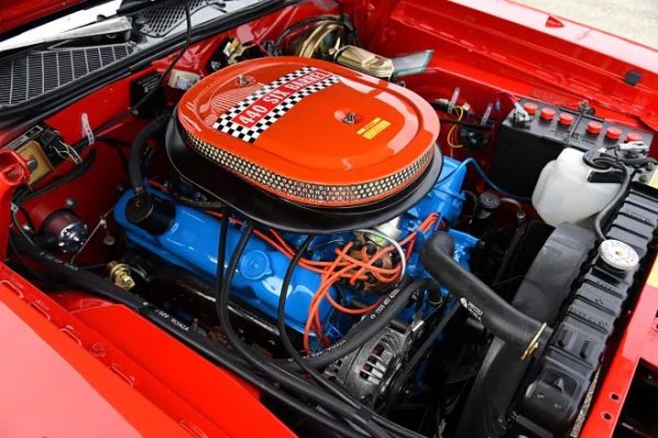 04-1972-plymouth-road-runner-gtx-engine-660x440.jpg