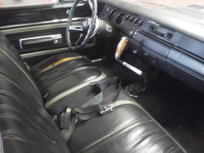 rr interior2.jpg