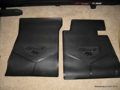 MOPAR Rubber floor mats.jpg MOPAR Rubber floor mats.jpg