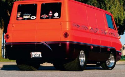 0606_z+1966_dodge_a100_van+rear_right_view[1].jpg