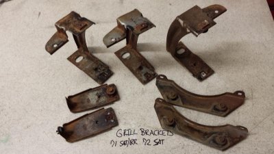 Grill brackets 71-2 Satellite 71RR.jpg