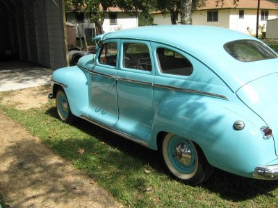 48 sedan Plymouth 003.jpg