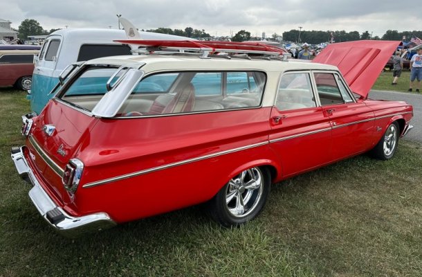 '64 Plymouth Belvedere custom Hemi wagon (2).jpg