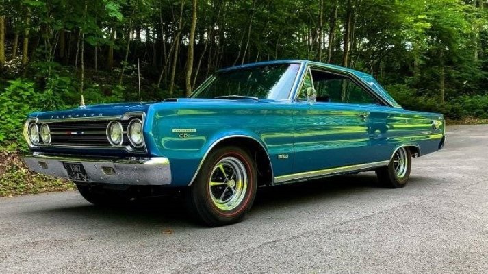 '67 Plymouth Hemi Belvedere GTX (1).jpg