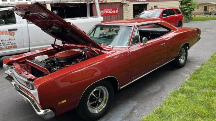'69 Dodge Coronet RT.jpg