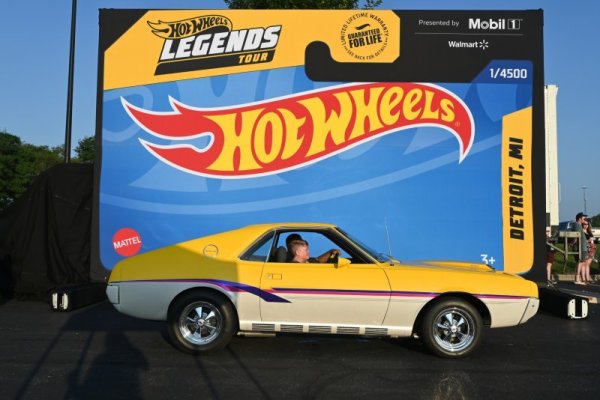 Legends AMX.jpg