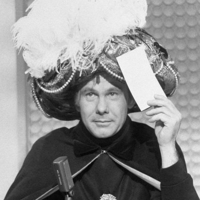 Johnny Carson as Carnac the Magnificent.jpg