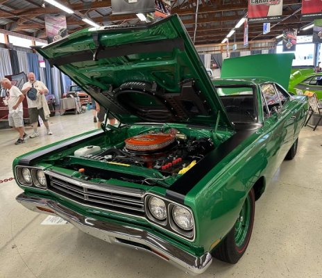 '69 Plymouth Road Runner 383 (1).jpg