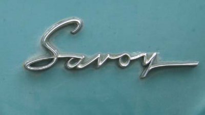 55_Plymouth_Savoy_Emblem.jpg