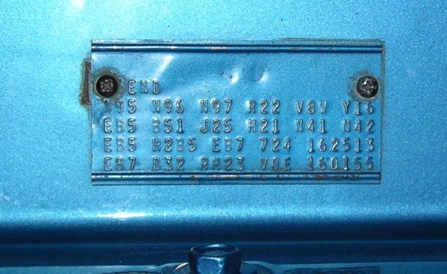 Plymouth '70 Road Runner resterday & today 3.jpg