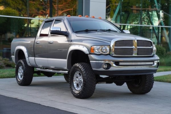 2005_dodge_ram-2500_dsc07564-64366-scaled-jt0moh_d8c19b-97292.jpg