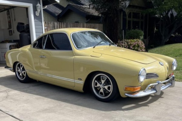 1970_volkswagen_karmann-ghia-coupe_img_9247-00622.jpeg