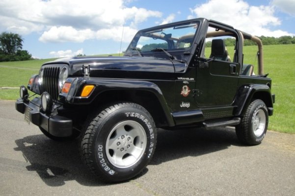 2000_jeep_wrangler_dsc06829-37967.jpg