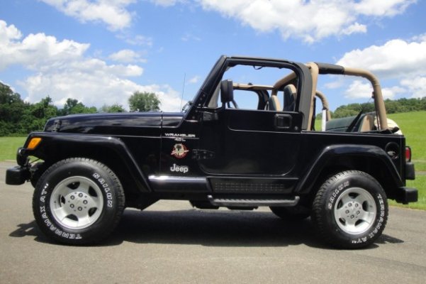 2000_jeep_wrangler_dsc06898-19916.jpg