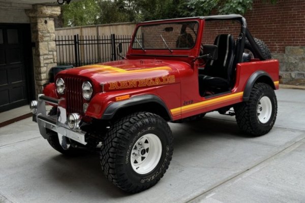 1981_jeep_cj-7_img_0066-60410.jpeg
