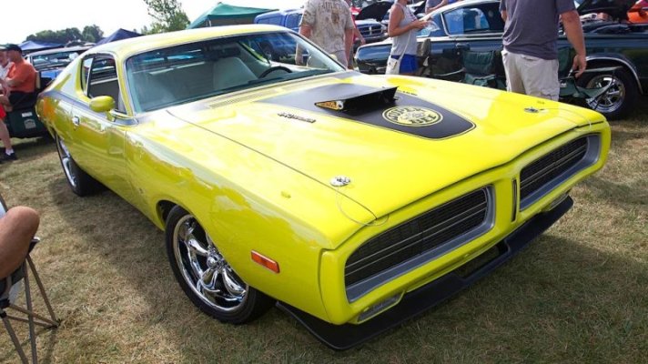 '72 Dodge Charger Super Bee.jpg